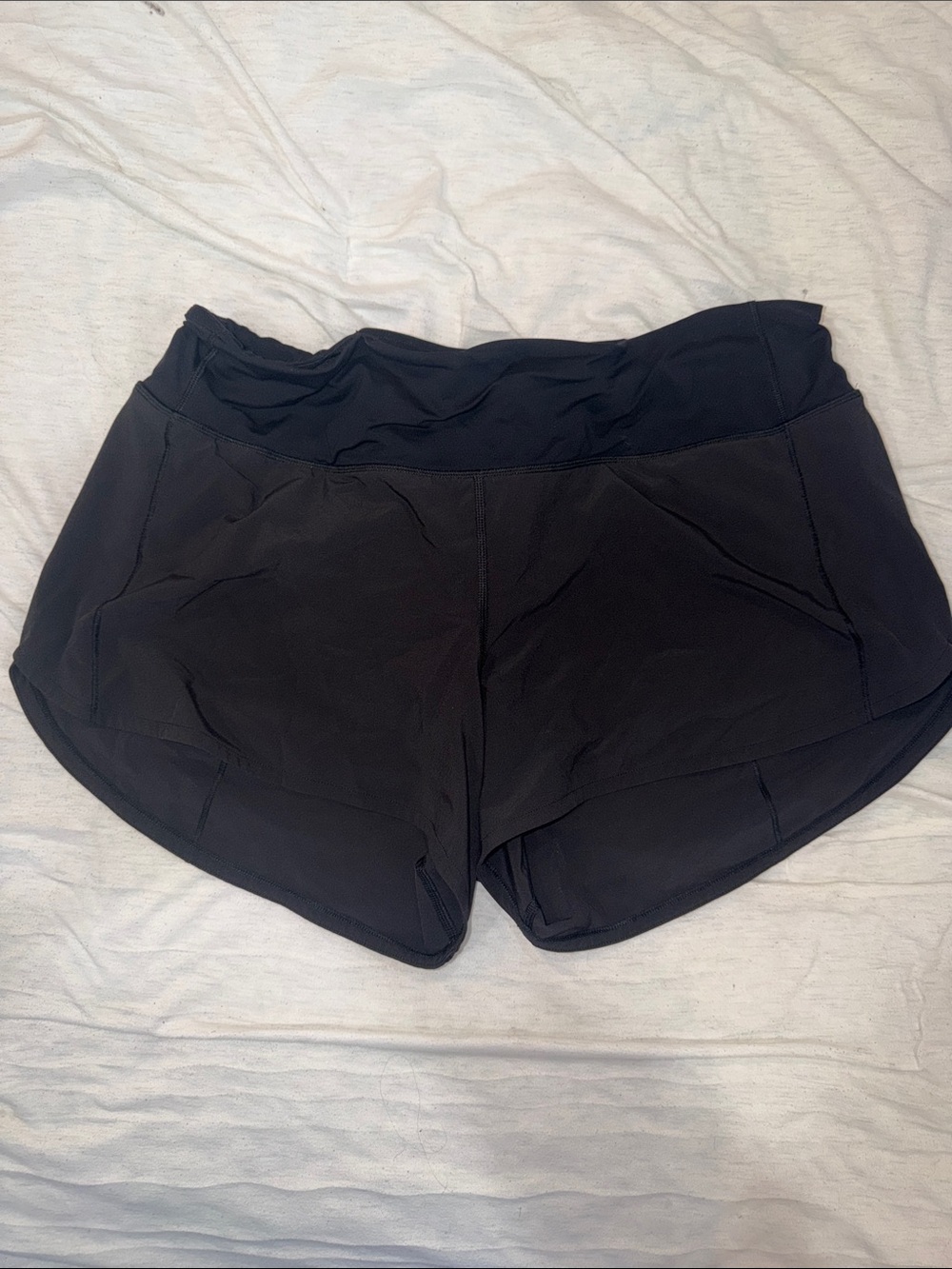 Lululemon Speed up Tall shorts